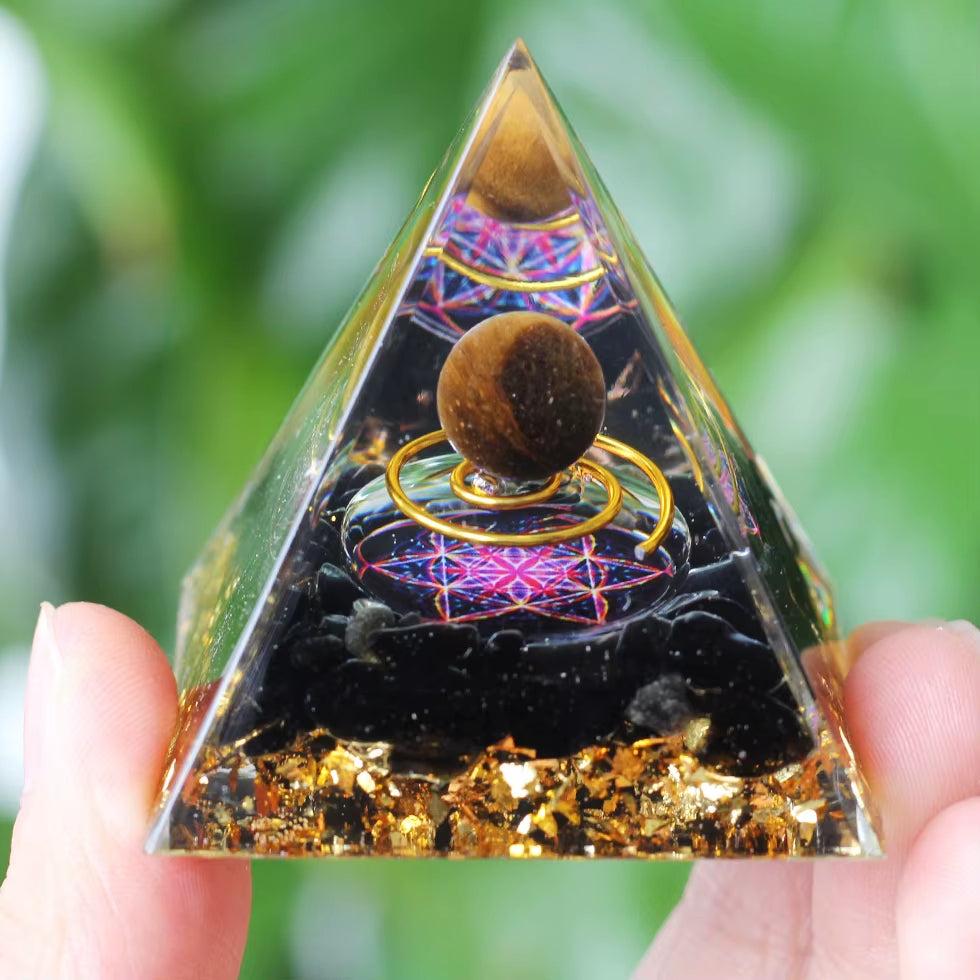 Energy Generator Orgone Pyramid Amethyst Peridot Healing Crystal Stone Home Decor Pyramid Ornament Meditation Tool Christmas Gif