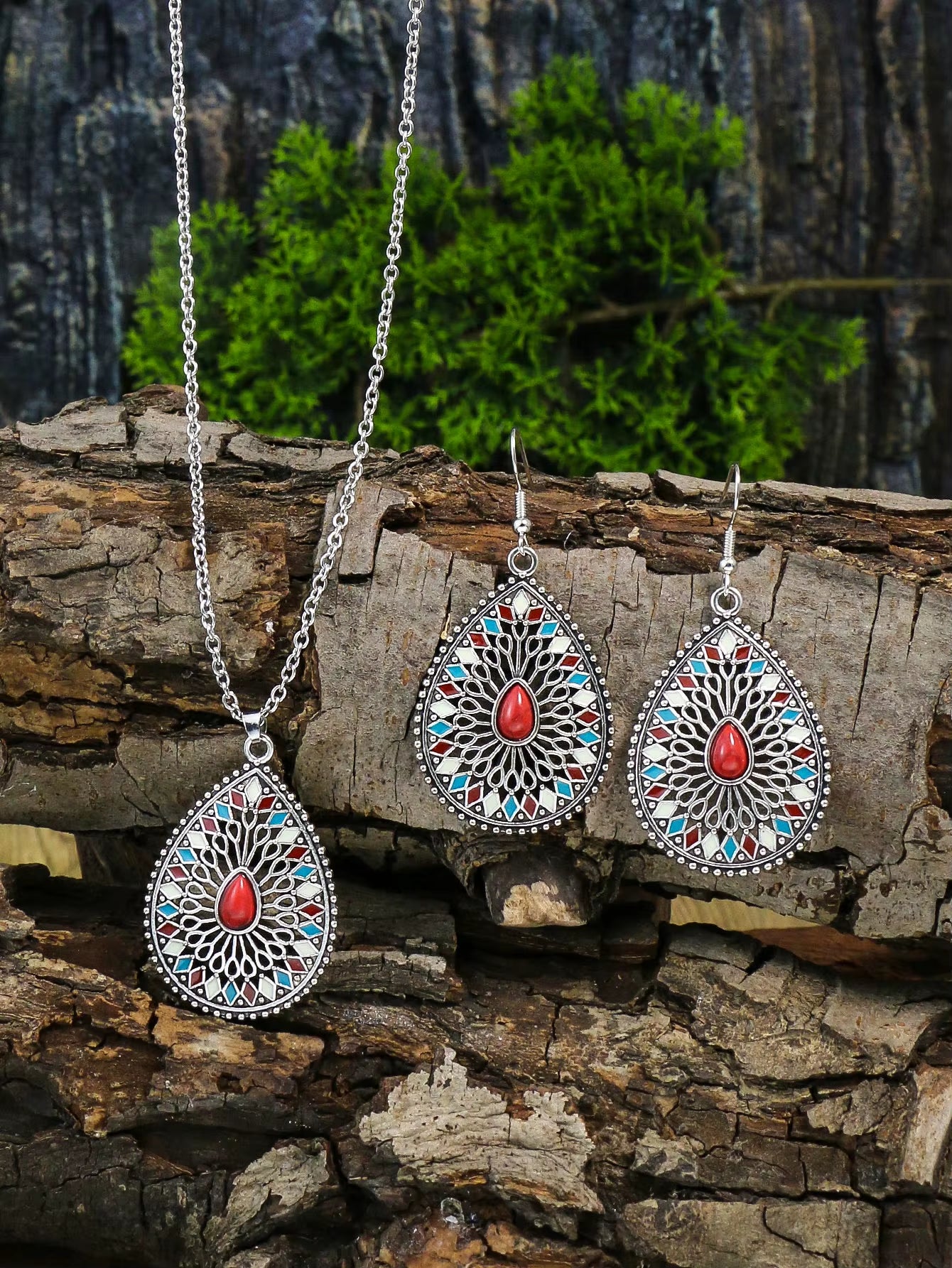 Ethnic Feng Shui Droplet Hollow Colored Glazed Earrings for Women Bohemian Vacation Short Necklace Jewelry Set