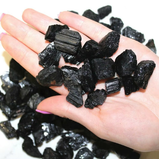 Black Tourmaline Rough Natural Stones 50-100G Bulk Wholesale Crystal Raw Specimens Collectible Feng Shui Home Decoration