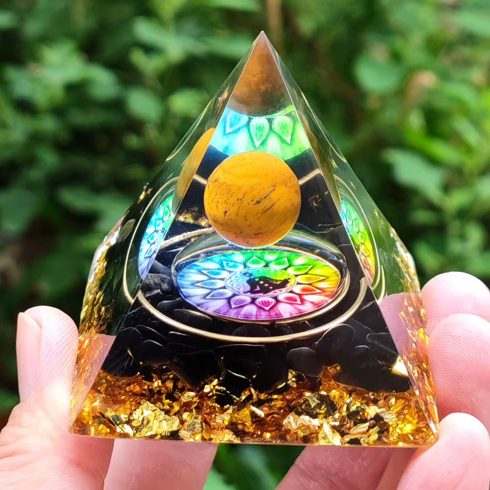 Energy Generator Orgone Pyramid Amethyst Peridot Healing Crystal Stone Home Decor Pyramid Ornament Meditation Tool Christmas Gif