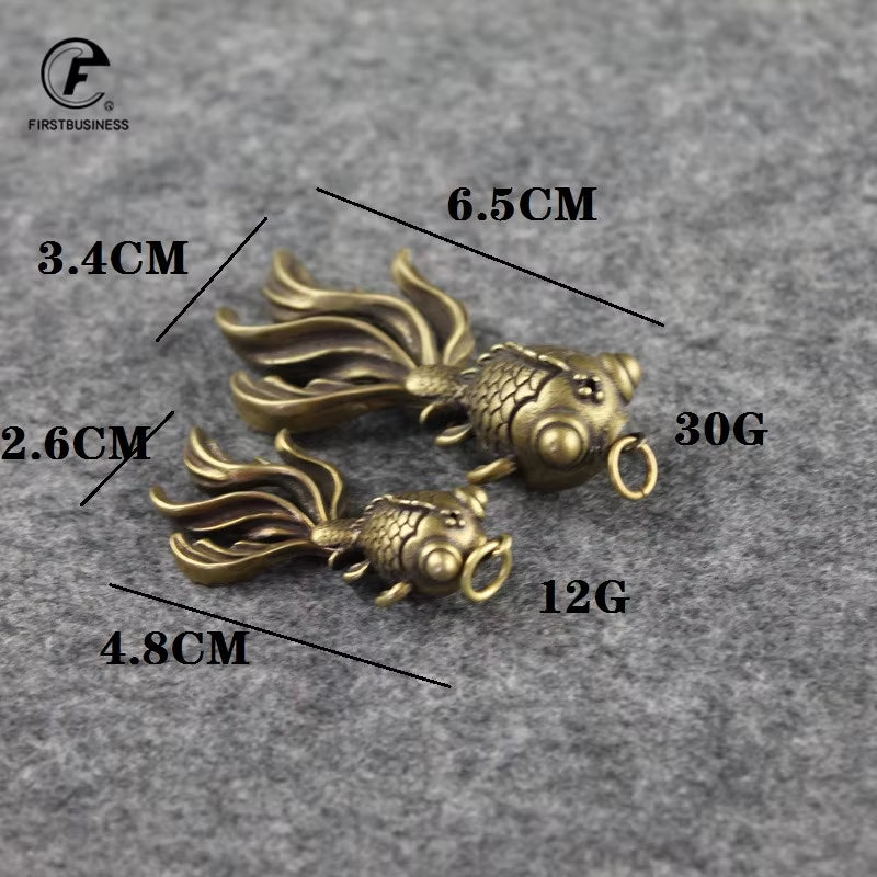 Copper Goldfish Figurines Retro Brass Lucky Animal Statue Ornament Feng Shui Home Decor Desk Decoration Tea Pet Keychain Pendant