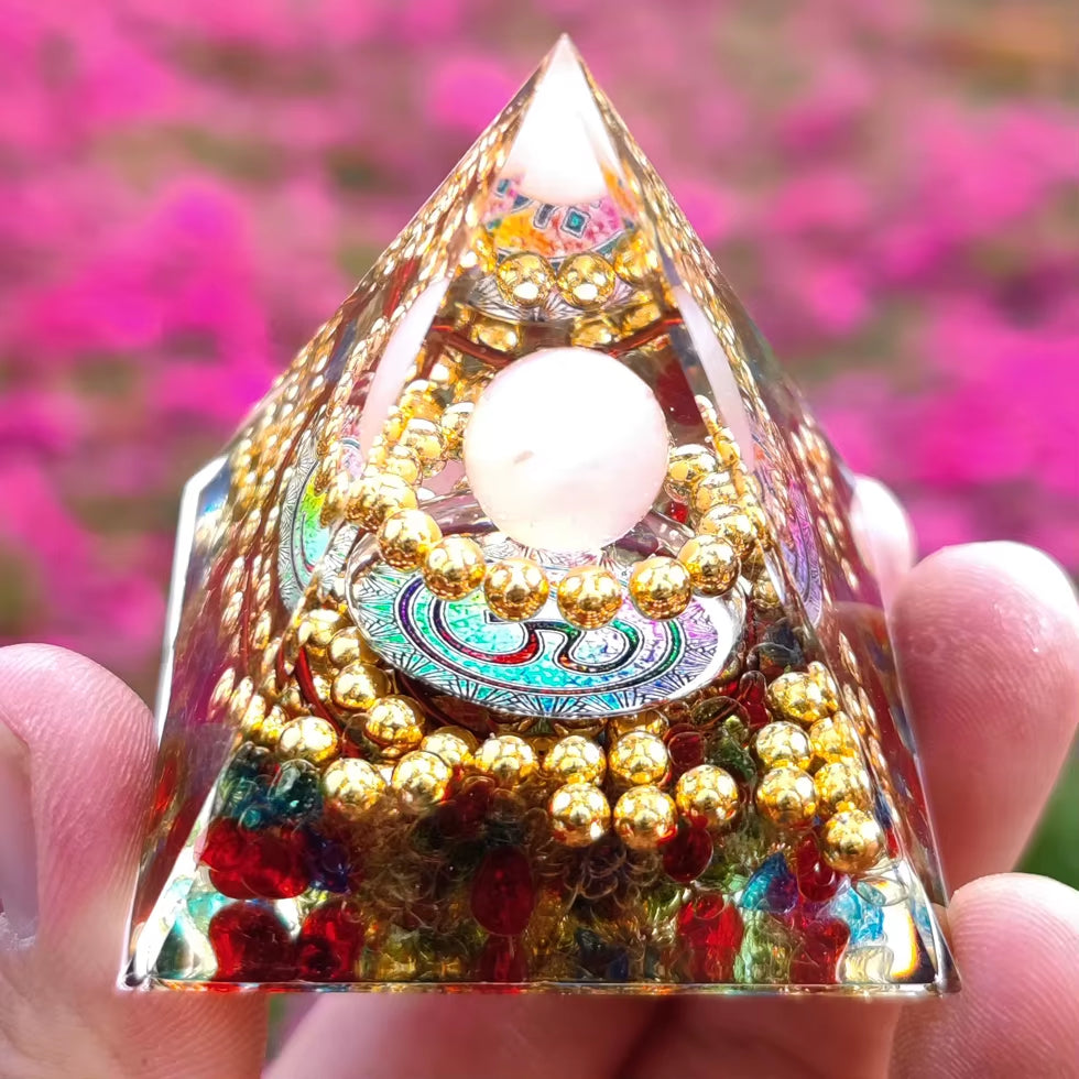 Energy Generator Orgone Pyramid Amethyst Peridot Healing Crystal Stone Home Decor Pyramid Ornament Meditation Tool Christmas Gif