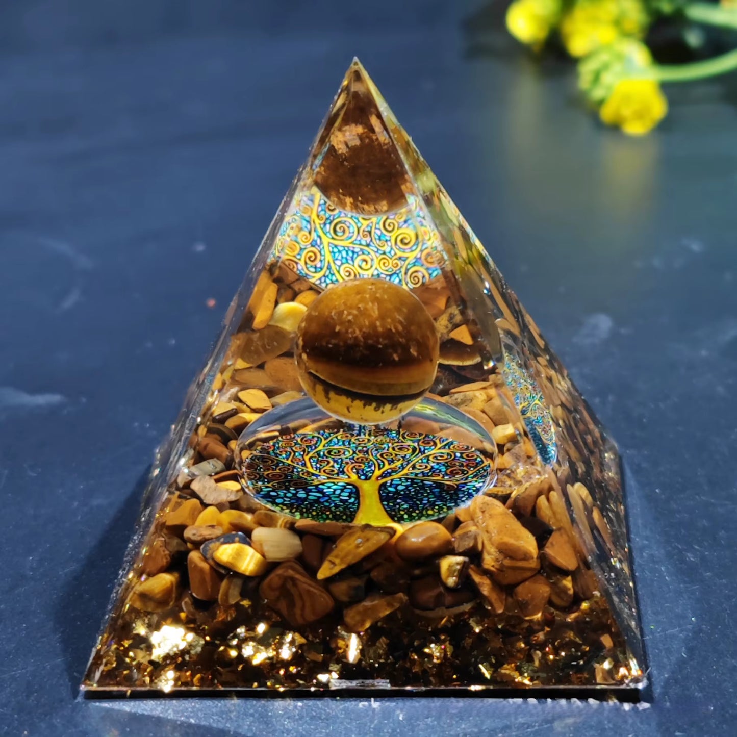 Crystal Stone Orgone Pyramid Energy Generator Room Decor Ornament Natural Amethyst Peridot Reiki Chakra Meditation for Kid Gifts