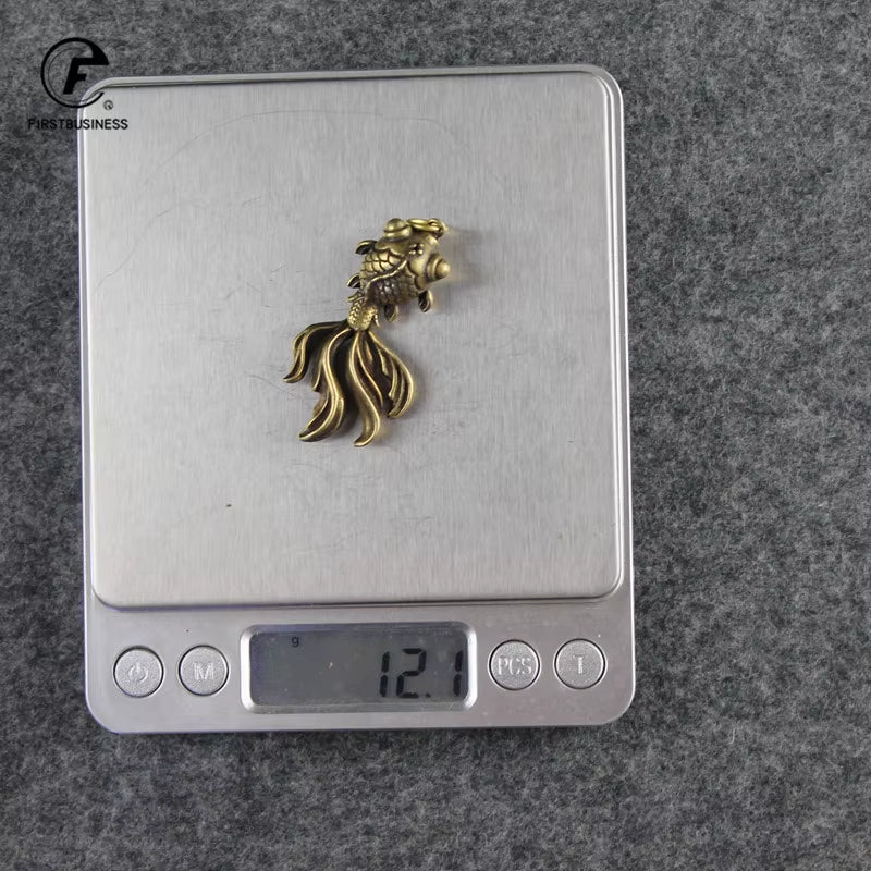 Copper Goldfish Figurines Retro Brass Lucky Animal Statue Ornament Feng Shui Home Decor Desk Decoration Tea Pet Keychain Pendant